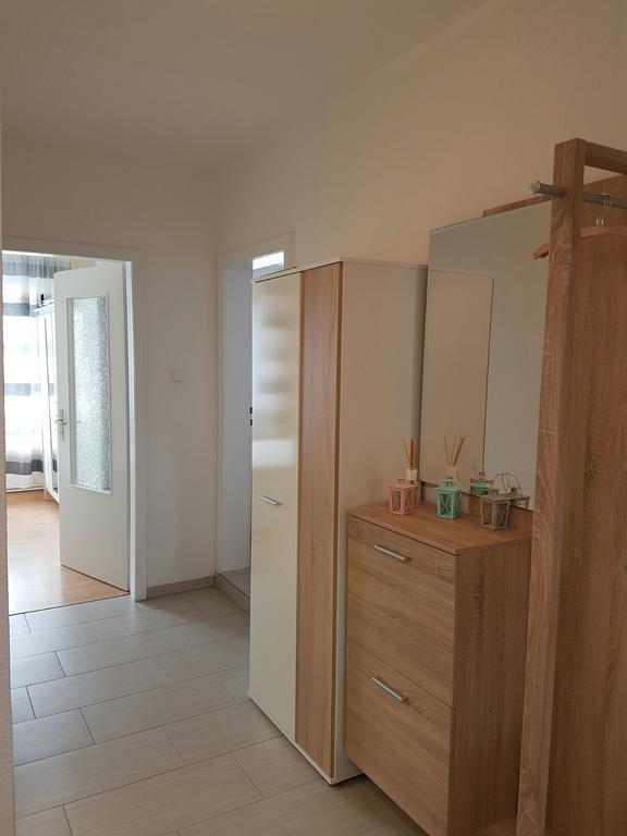 Apartment Am Kaiserplatz Düren - Eifel Esterno foto